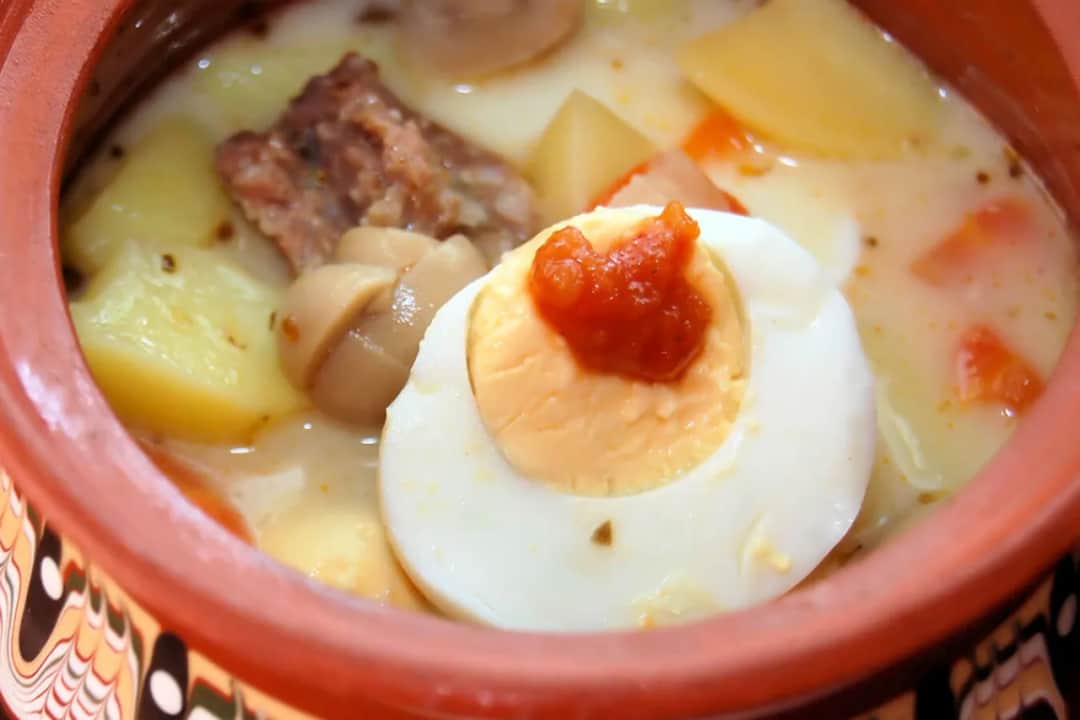 Ile dni może stać zupa w lodówce, aby uniknąć zepsucia?